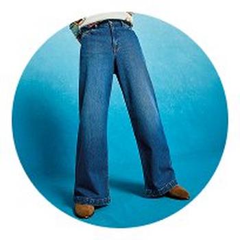 a blue circle with the word good stuff written on it