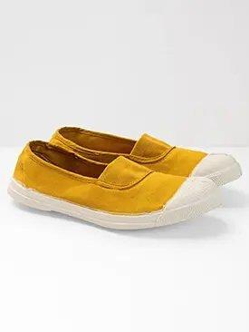 generic_howtowearyellow_3across_dipyourtoe_plimsolls