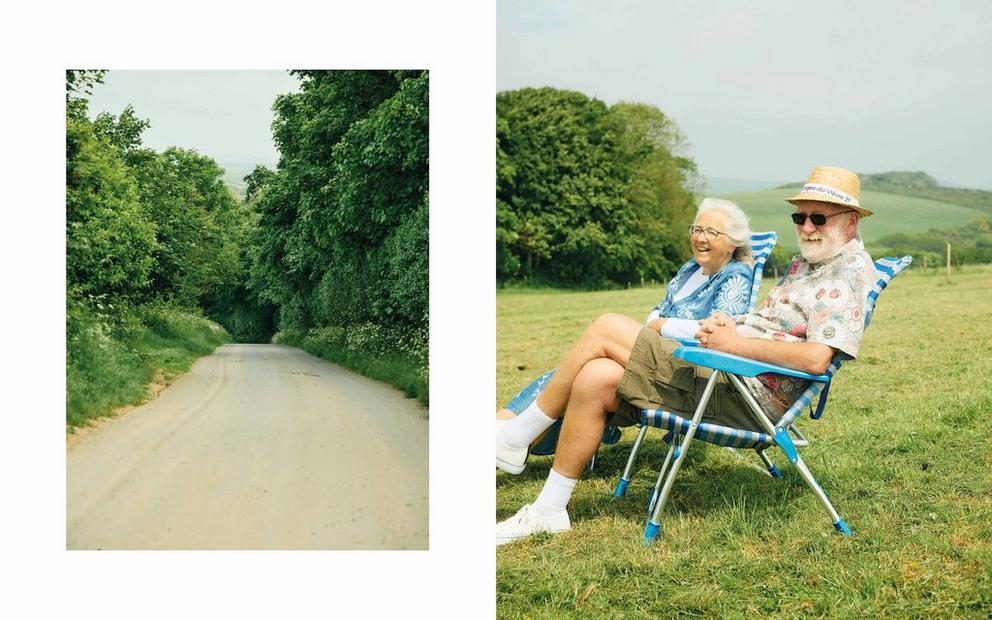 a couple on folding chairs